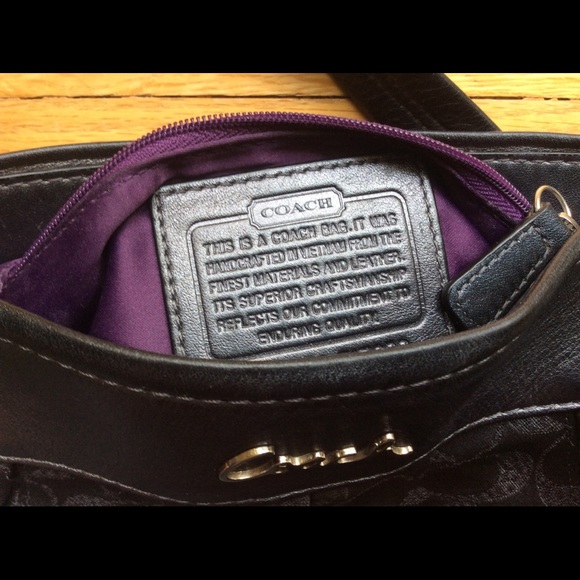 Authentic Vintage Coach Crossbody/shoulder bag - Picture 4 of 5